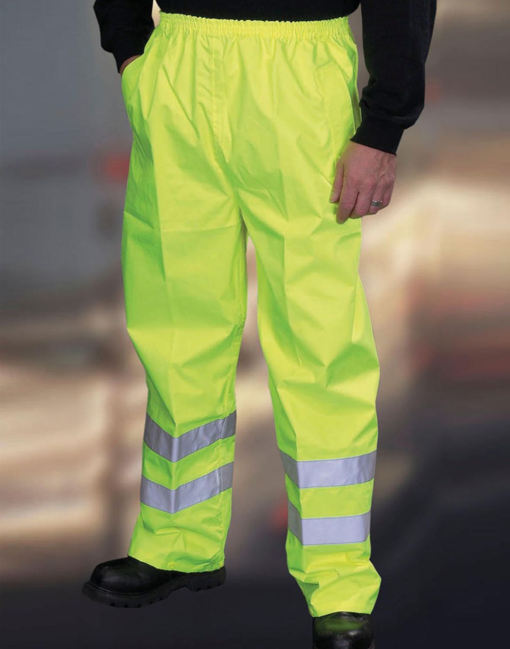 Pantalones reflectantes yoko fluo yellow con impresión vista 1